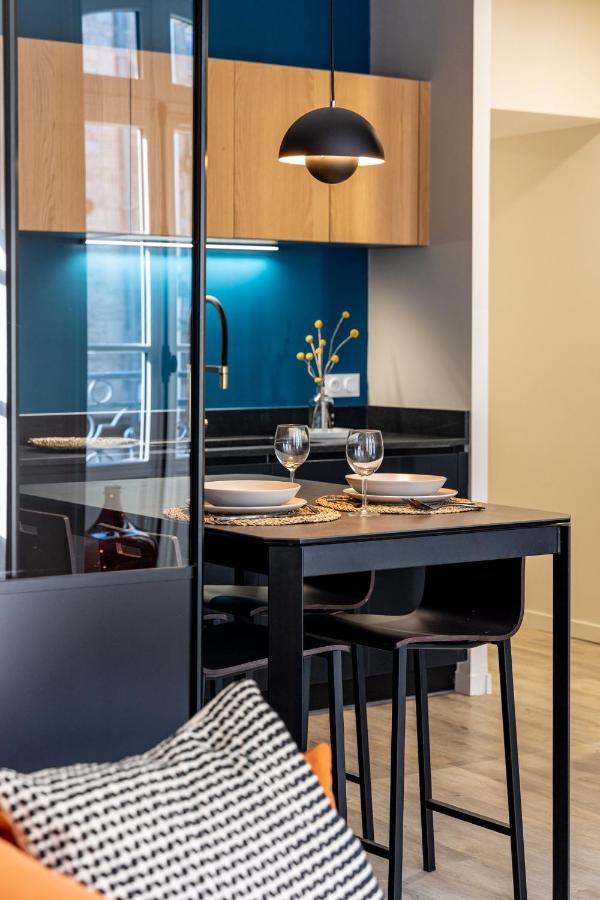 Mallory - Appartement Spacieux Dinan Centre Extérieur photo